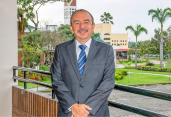 Ec. Luis Ortega - Director Administrativo